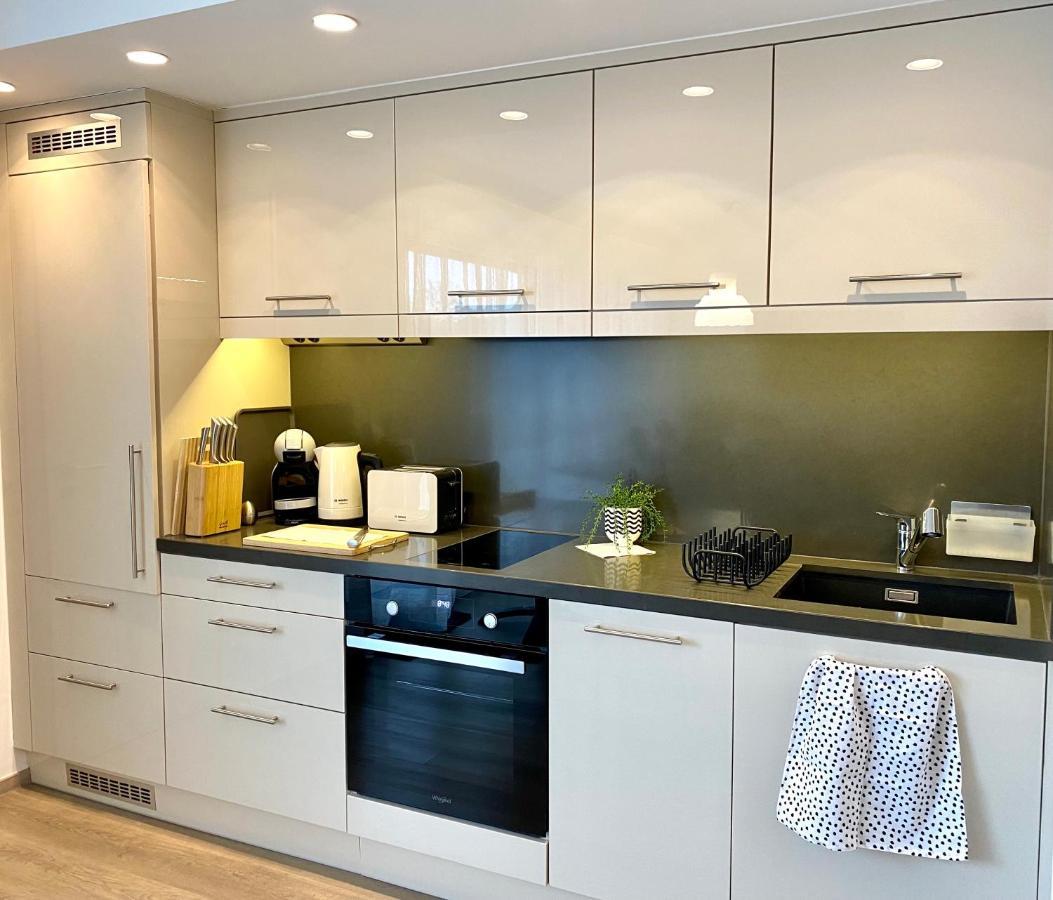 Atrium Apartman Heviz Mit Panoramaterrasse Und Tiefgarage ภายนอก รูปภาพ